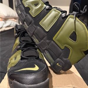 Nike more uptempo '96 mens size 14